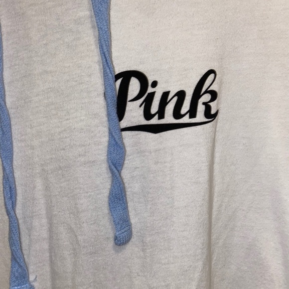 White oversized long sleeve shirt with hoodie - Picture 2 of 5